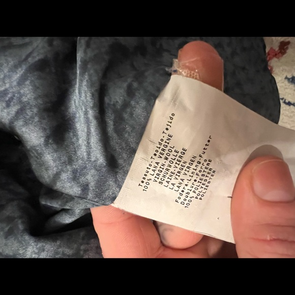 Armani Collezioni vintage 100% wool blazer size 4 made in Italy - Picture 9 of 9